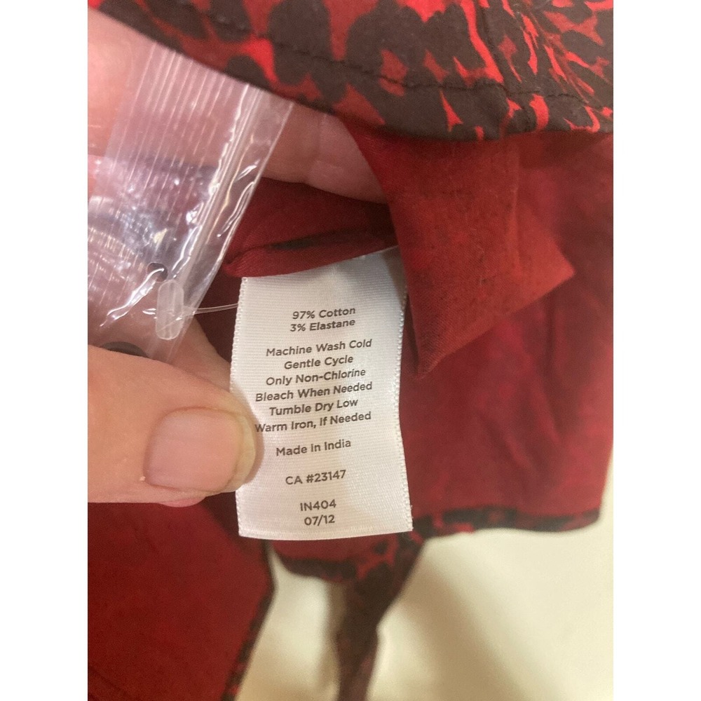NWT Talbots Button Up Blouse Red Animal‎ Print Size 4P - Picture 14 of 16